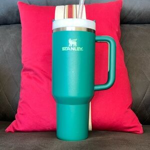 Stanley 40 oz. quencher H2O *promotional* 
FLOWSTATE NEW COLOR PINE🌲🌲